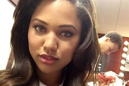 Anton Yelchin might have been a warriors fan, but we are not sure who is feeling Ayesha Curry these days.